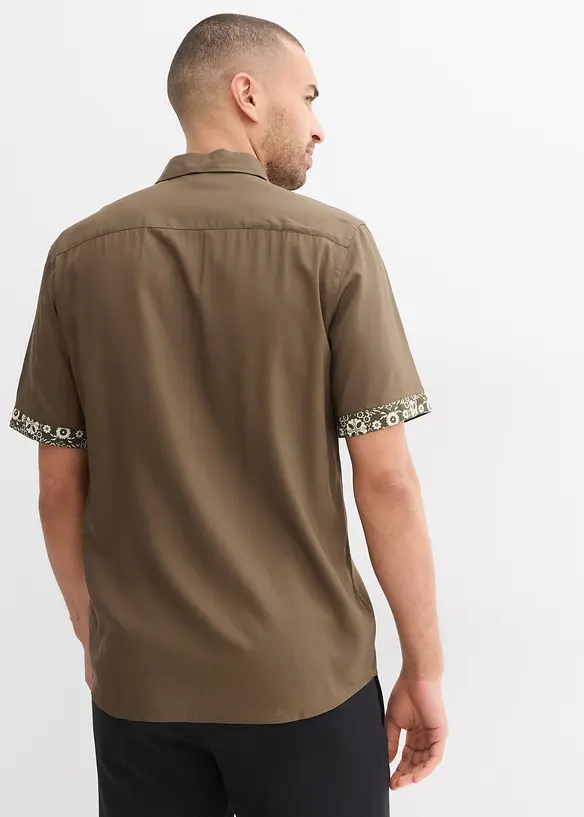 Košile s krátkým rukávem, Slim Fit, z viskózy, bonprix