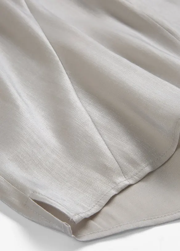 Halenka s krátkým rukávem, z lesklého saténu, bonprix