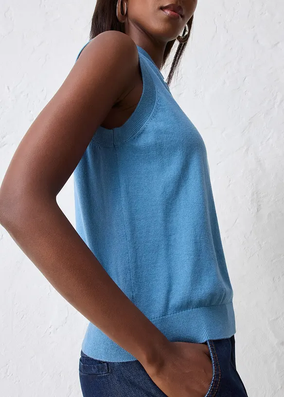 Top z jemného úpletu, s podílem hedvábí a pólo límečkem, bonprix