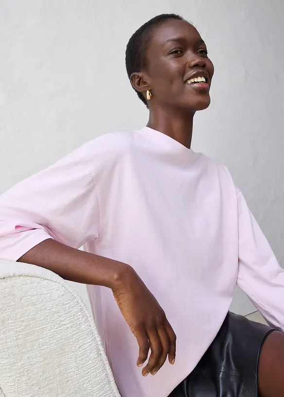 Tričko s lichoběžníkovým střihem a s podílem hedvábí, bonprix