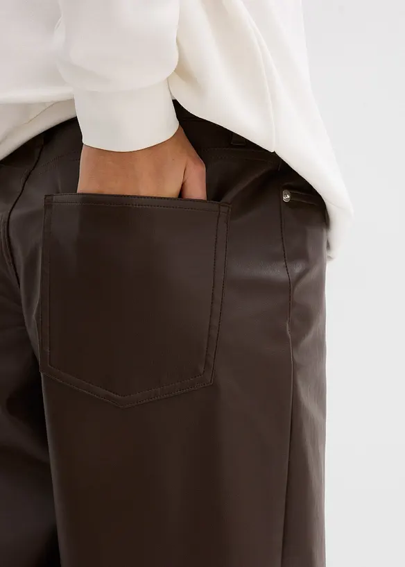 Kalhoty z umělé kůže, střih Barrel, Mid Waist, bonprix