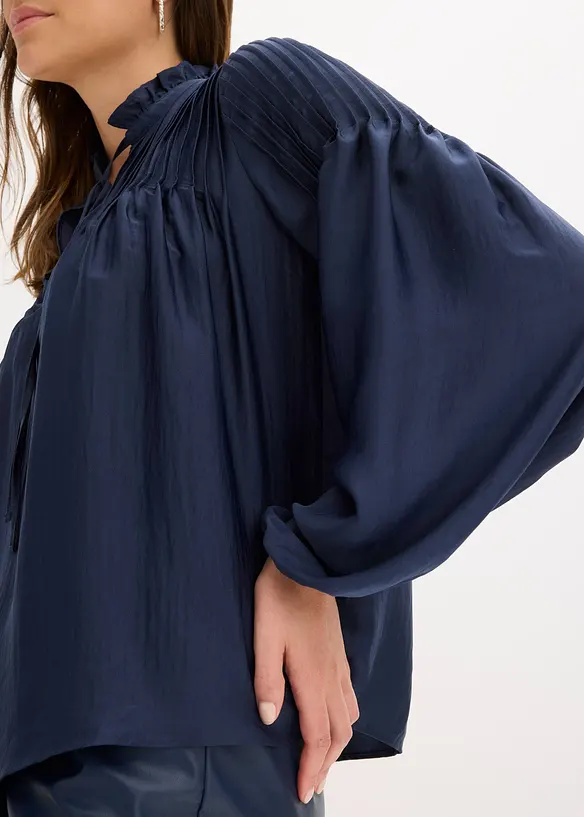 Tuniková halenka z lesklého saténu, se sámky, bonprix