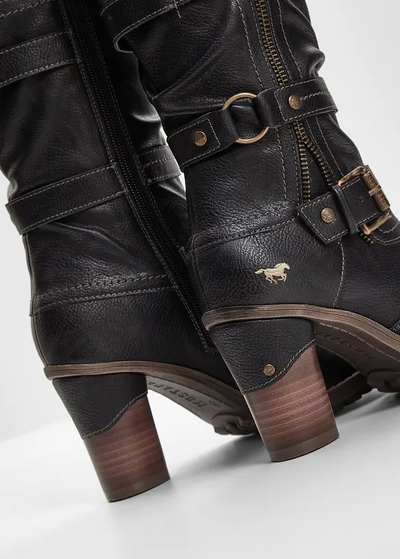 Kozačky značky Mustang, Mustang