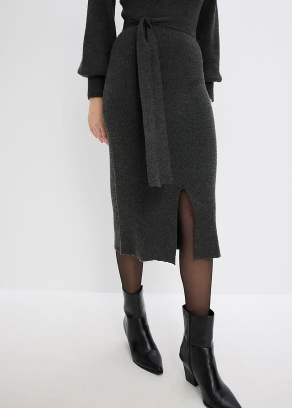 Žebrované pletené šaty ze splývavé směsi s viskózou, bonprix