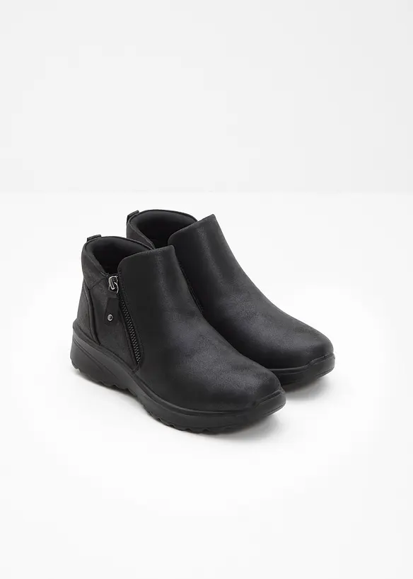 Kotníková obuv značky Skechers, Skechers