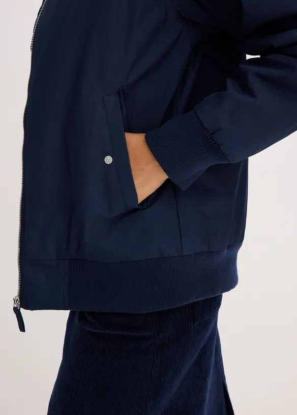 Zateplená outdoorová bunda, bonprix