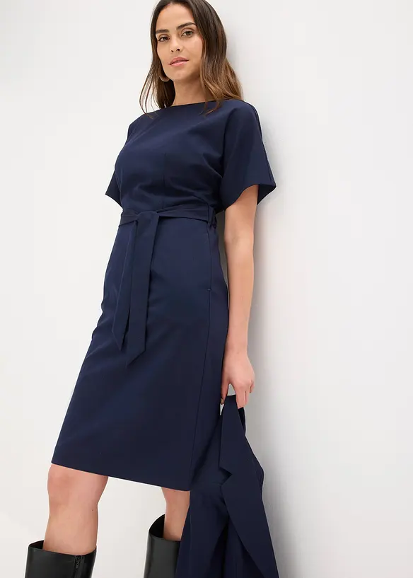 Pouzdrové šaty s křidélkovými rukávky, bonprix