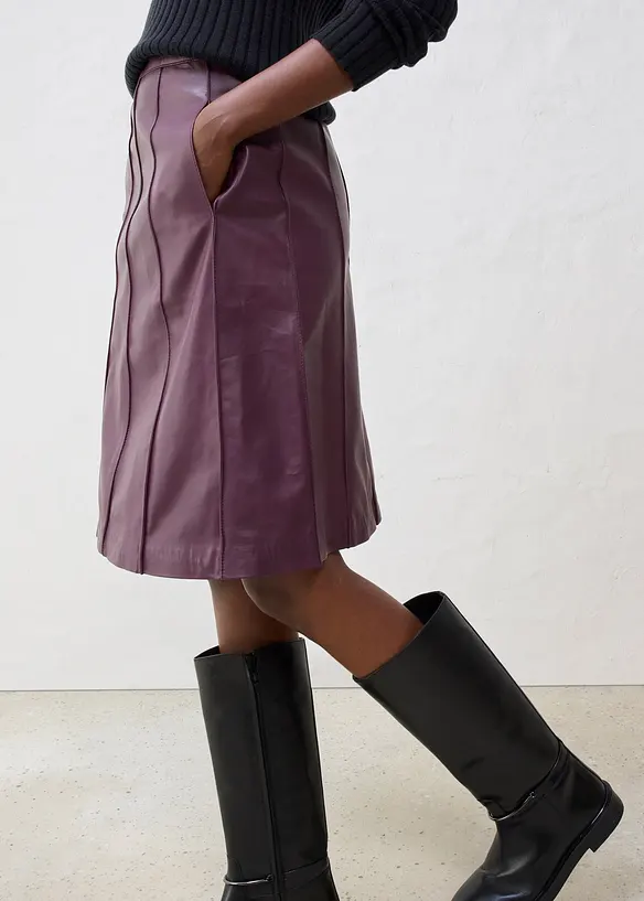 Rozšířená kožená sukně z jehněčí kůže nappa, bonprix