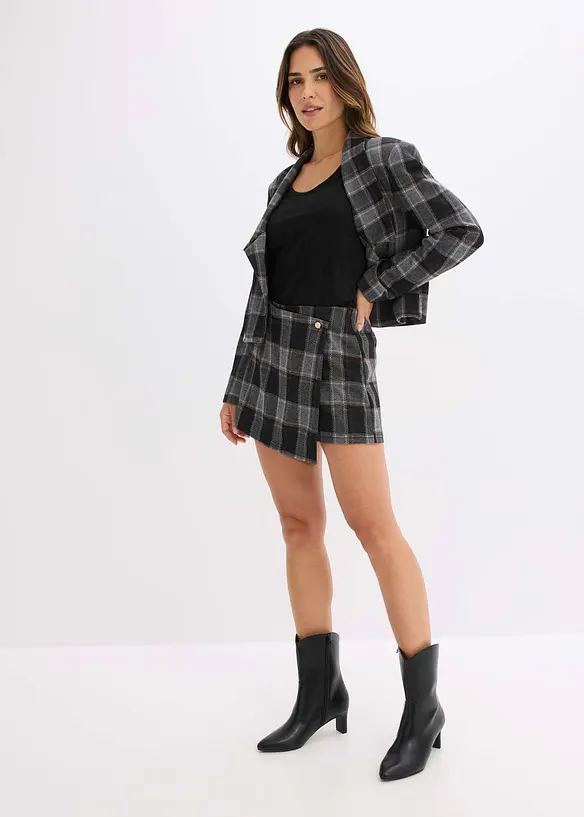 Sukně se šortkami, s ozdobným knoflíkem, bonprix