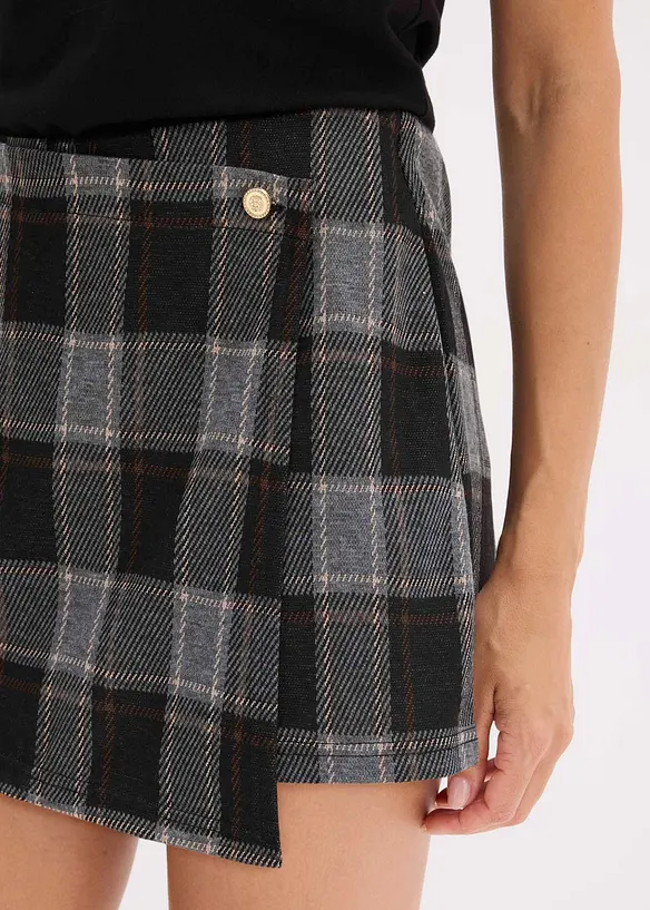 Sukně se šortkami, s ozdobným knoflíkem, bonprix