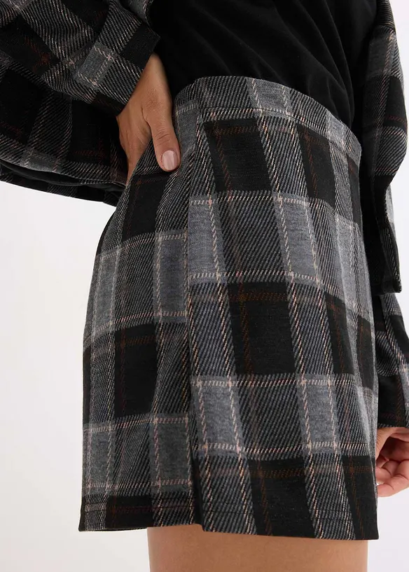 Sukně se šortkami, s ozdobným knoflíkem, bonprix