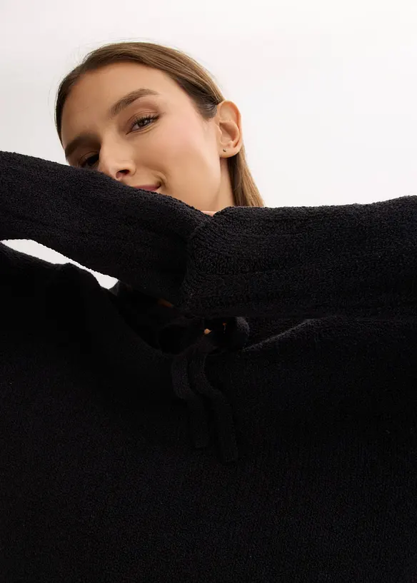 Svetr ze silněj&scaron;&iacute; pleteniny, s v&aacute;začkou, bonprix