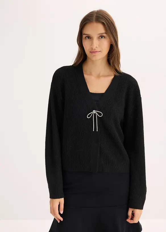 Kr&aacute;tk&yacute; pleten&yacute; kab&aacute;tek, bonprix