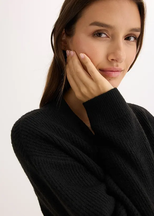 Kr&aacute;tk&yacute; pleten&yacute; kab&aacute;tek, bonprix