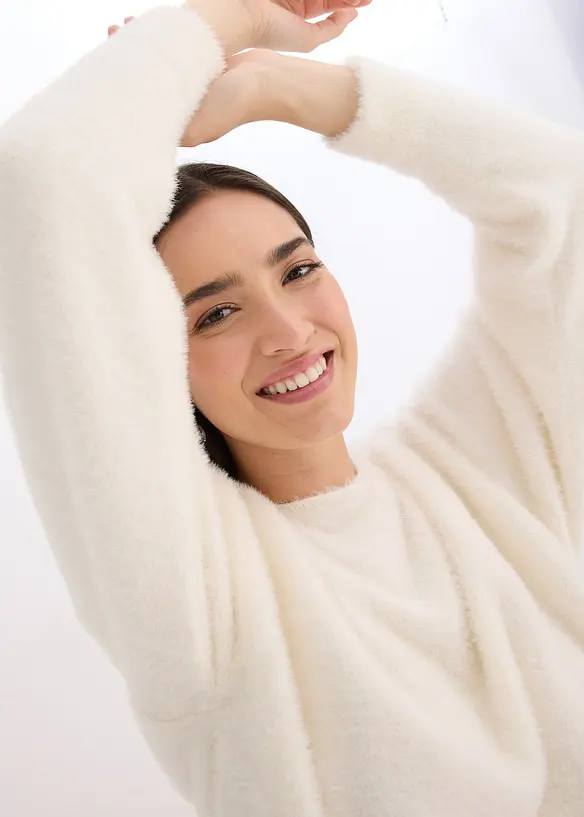 Dlouhý svetr z měkké péřové příze, bonprix