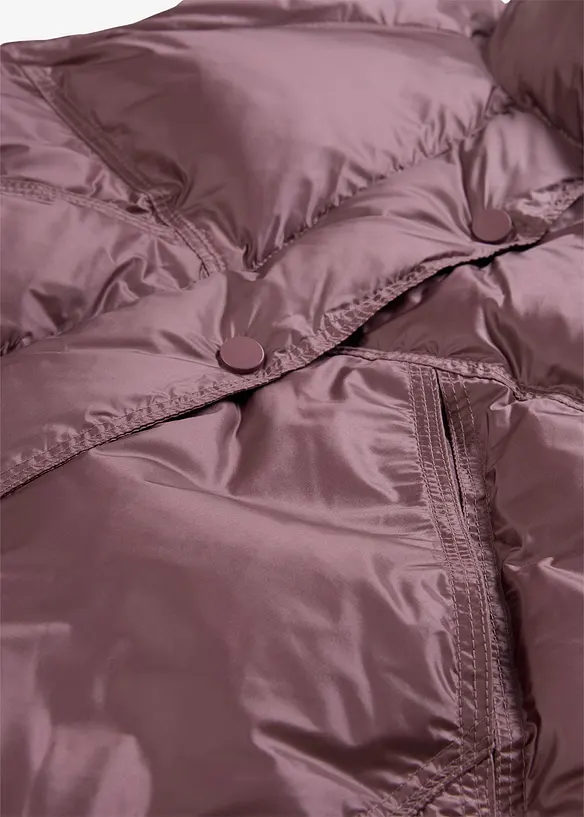 Prošívaná vesta s recyklovaným prachovým peřím, bonprix