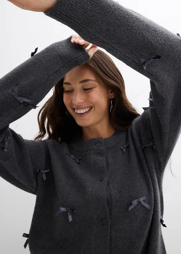 Kabátek z jemné pleteniny s mašličkami, bonprix