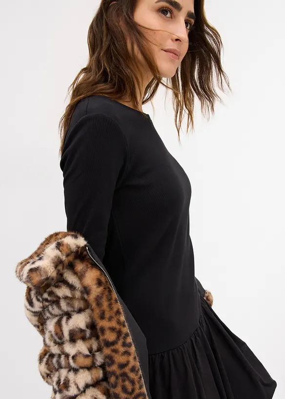 Úpletové šaty s balónovou sukní, bonprix