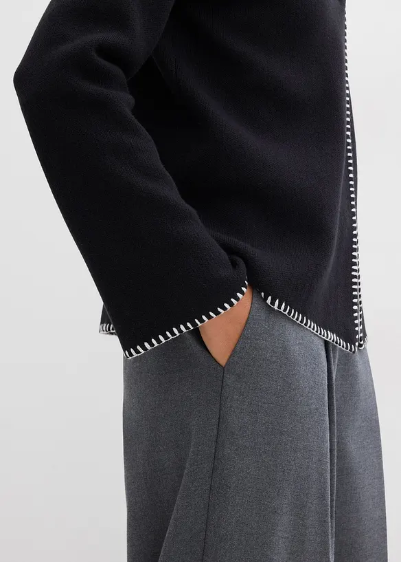 Pletený kabátek z vlněné směsi, s kontrastními detaily, bonprix