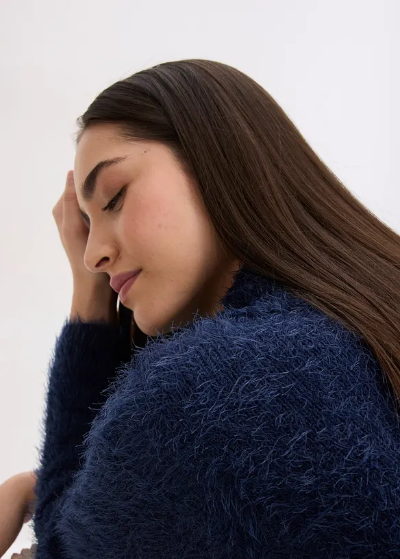 Rolákový svetr z měkké peříčkové příze, bonprix