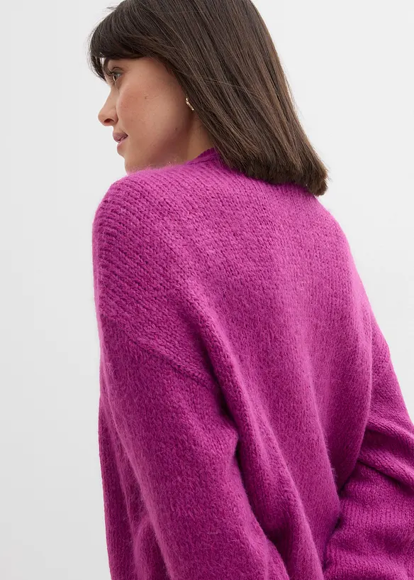 Zkr&aacute;cen&yacute; oversize kab&aacute;tek ze silněj&scaron;&iacute; pleteniny, bonprix