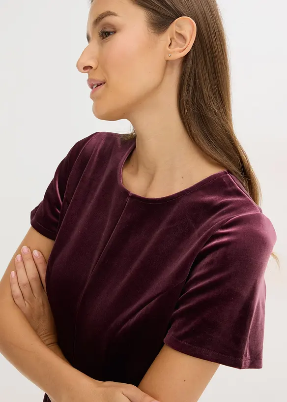 Mini šaty z měkkého sametu, bonprix