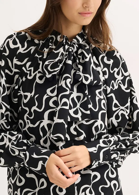 Halenka s v&aacute;začkou, bonprix