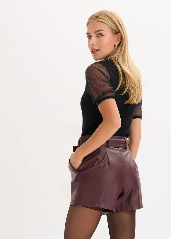 Šortky z umělé kůže, s opaskem, bonprix