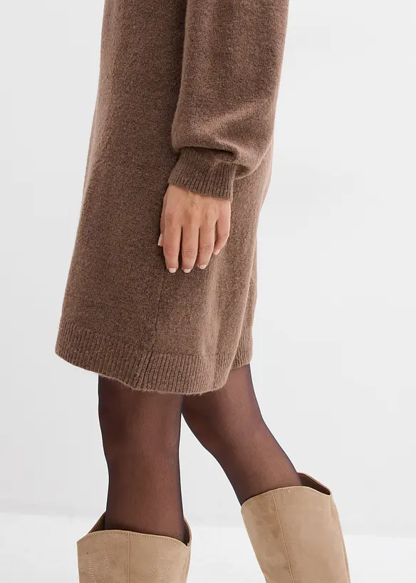 Krátké pletené šaty s knoflíkovou lištou, bonprix