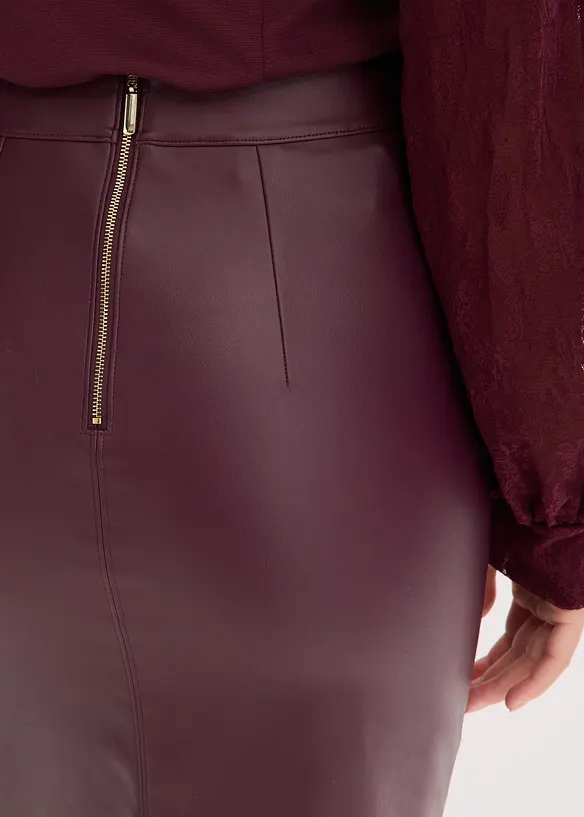 Sukně ke kolenům, z umělé kůže, s přiléhavým střihem, bonprix