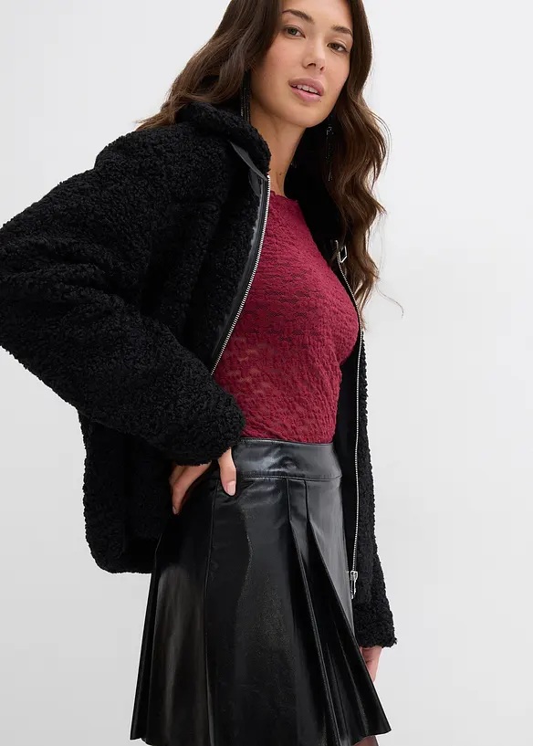 Krátká sukně z umělé kůže, s protizáhyby, bonprix