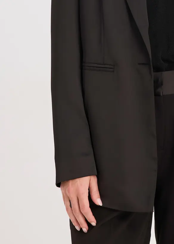 Oversize blejzr ze saténu, bonprix