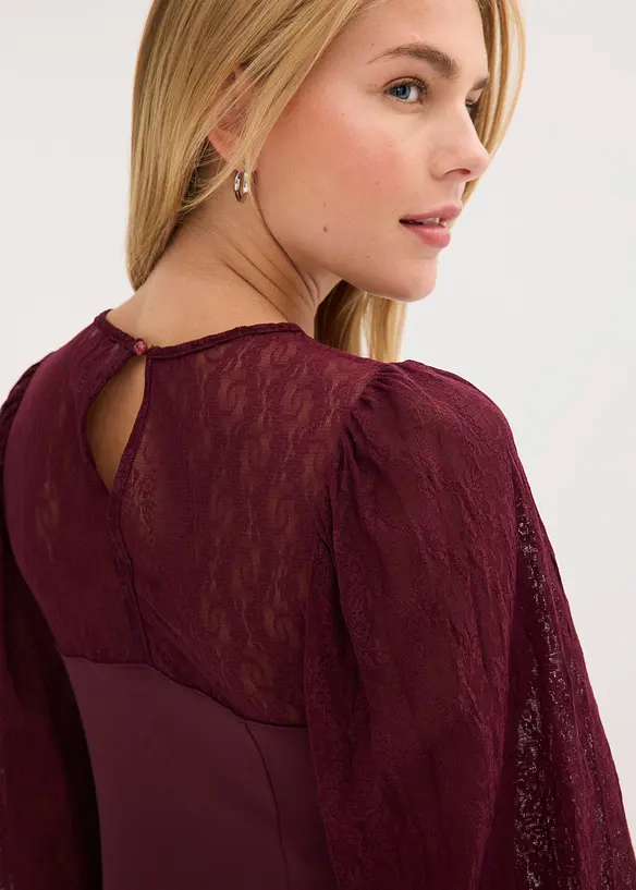 Triko s dlouhým rukávem a krajkou, bonprix