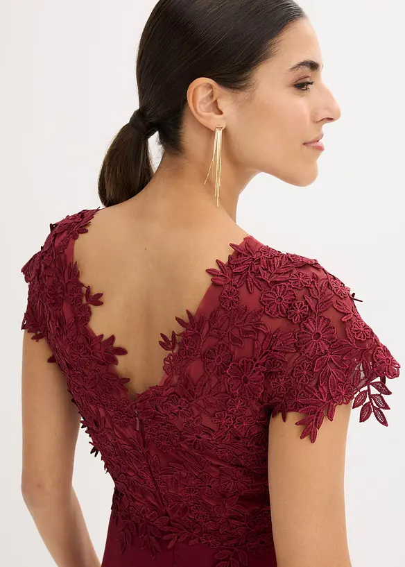 Midi šaty z něžného tylu, s krajkou, bonprix