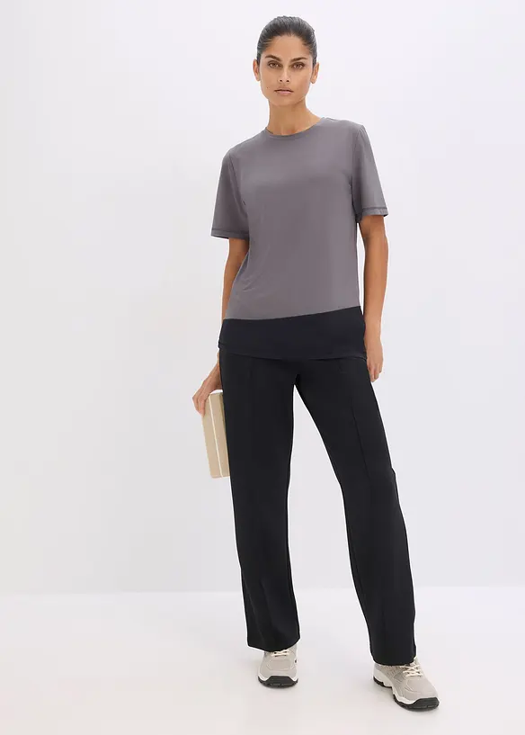 Sportovn&iacute; tričko se strukturovan&yacute;m vzhledem, bonprix