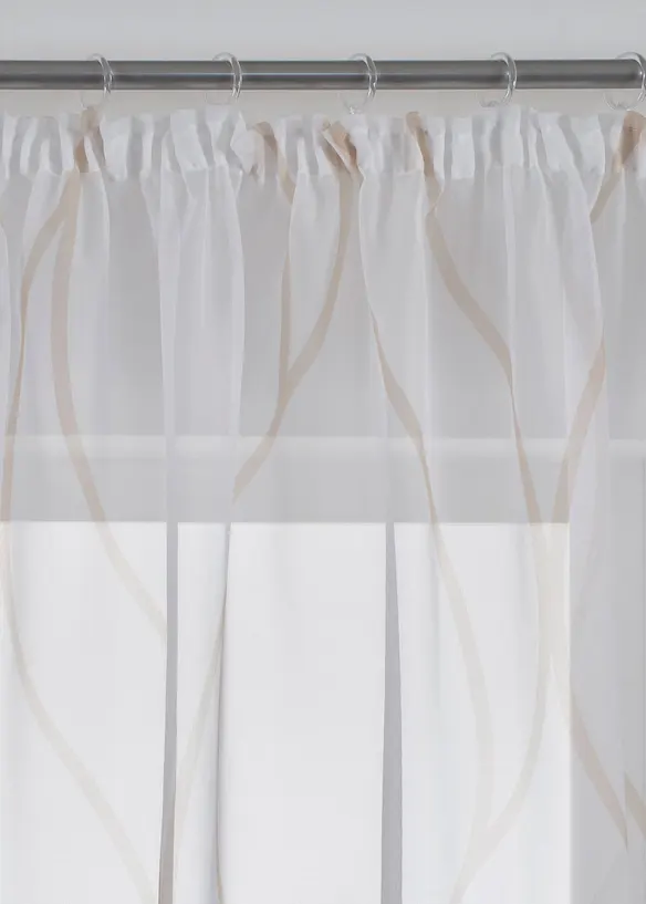 Z&aacute;clona s vlnami, tak&eacute; extra dlouh&aacute; (1 ks v balen&iacute;), bonprix