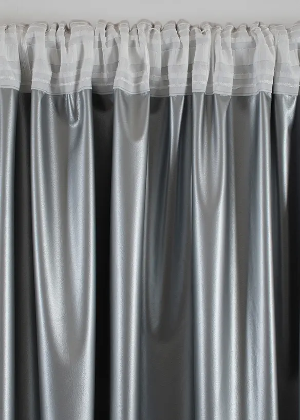 Zatemňovac&iacute; z&aacute;věs s termo funkc&iacute; a sametov&yacute;m povrchem (1 ks v balen&iacute;), bonprix