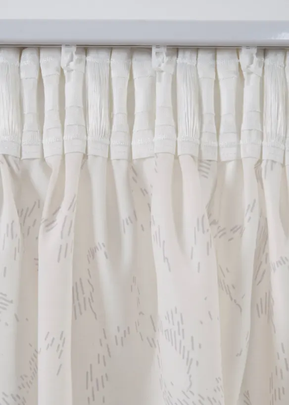 Poloprůhledn&aacute; z&aacute;clona, tak&eacute; extra dlouh&aacute; (2 ks v balen&iacute;), bonprix