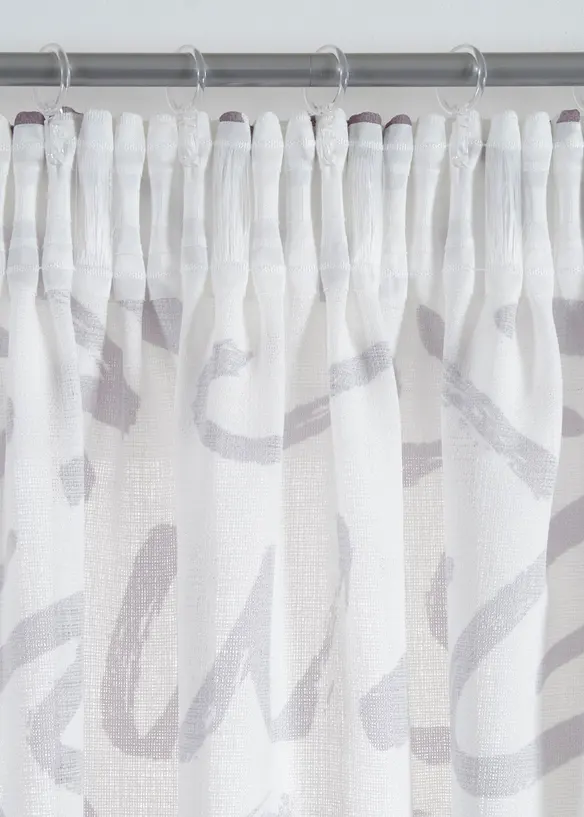 Z&aacute;clona se strukturou, tak&eacute; extra dlouh&aacute; (1 ks v balen&iacute;), bonprix