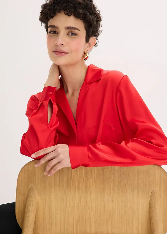 Halenka z jemn&eacute;ho sat&eacute;nu, bonprix