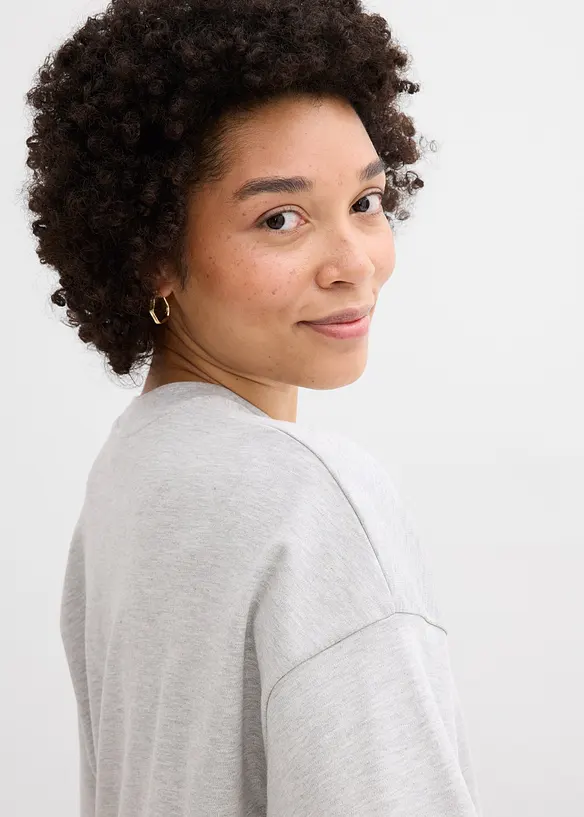 Kr&aacute;tk&eacute; oversize tričko z čist&eacute; těžk&eacute; organick&eacute; bavlny, bonprix