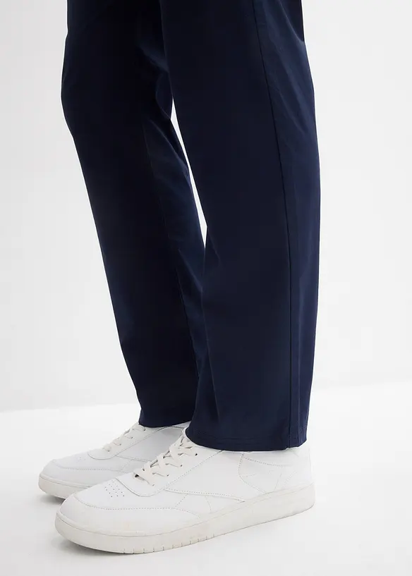 Chino kalhoty s pohodln&yacute;m pasem a opaskem, Regular Fit, Straight, bonprix