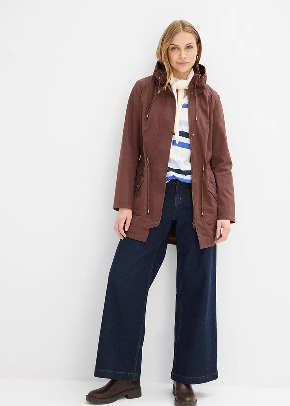 Kr&aacute;tk&aacute; bavlněn&aacute; parka se stoj&aacute;čkem, vypasovan&aacute;, bonprix