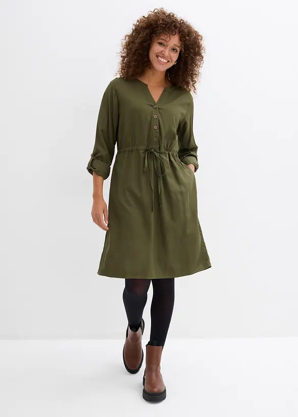 Halenkov&eacute; &scaron;aty ze spl&yacute;vav&eacute; visk&oacute;zy, bonprix