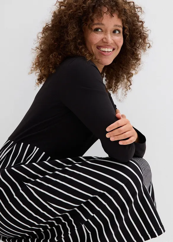 &Scaron;aty z bavlněn&eacute;ho žerzeje, midi d&eacute;lka, bonprix