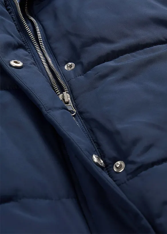 Pro&scaron;&iacute;van&aacute; bunda se stoj&aacute;čkem, bonprix