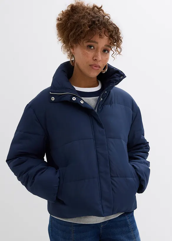 Pro&scaron;&iacute;van&aacute; bunda se stoj&aacute;čkem, bonprix