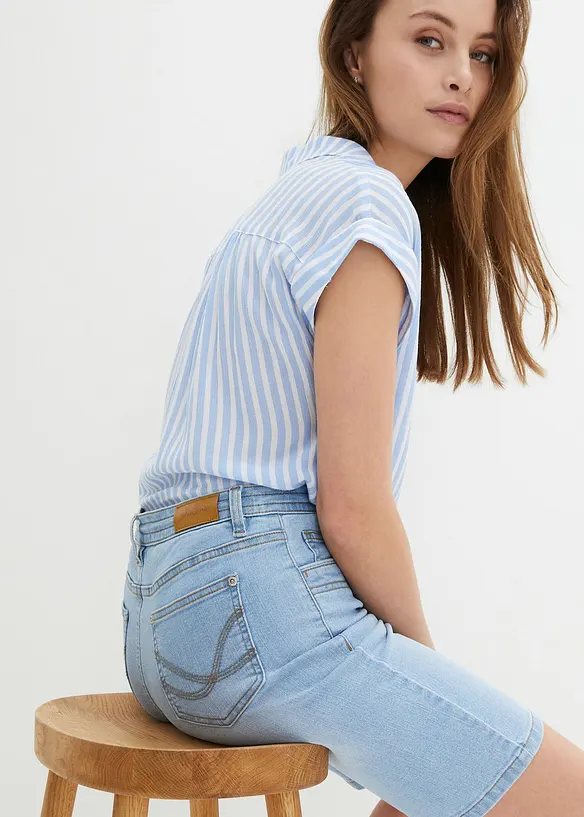 Dž&iacute;nov&eacute; bermudy Slim Fit Mid Waist, bonprix