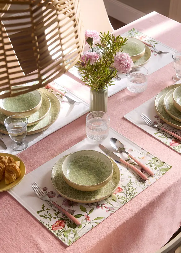 Prost&iacute;r&aacute;n&iacute; s nati&scaron;těn&yacute;mi květy (4 ks v balen&iacute;), bonprix