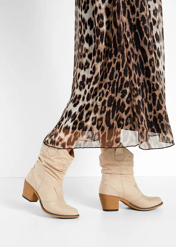 Kovbojsk&aacute; kotn&iacute;kov&aacute; obuv s nařasen&iacute;m, bonprix